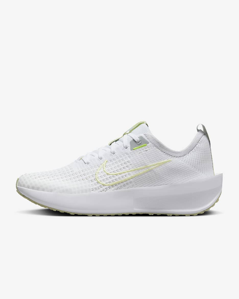 Nike Interact Run StraBenlaufschuh fur Damen. Nike LU